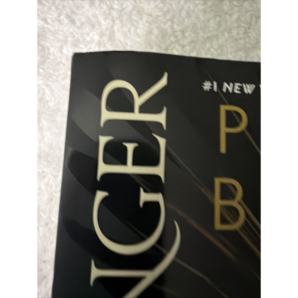 Red Rising Series Books 1-6 Pierce Brown Light Bringer Dark Age Iron Gold Set - Picture 3 of 16